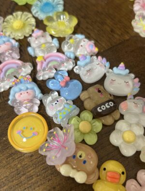 ユニコーンや虹のレジンパーツ